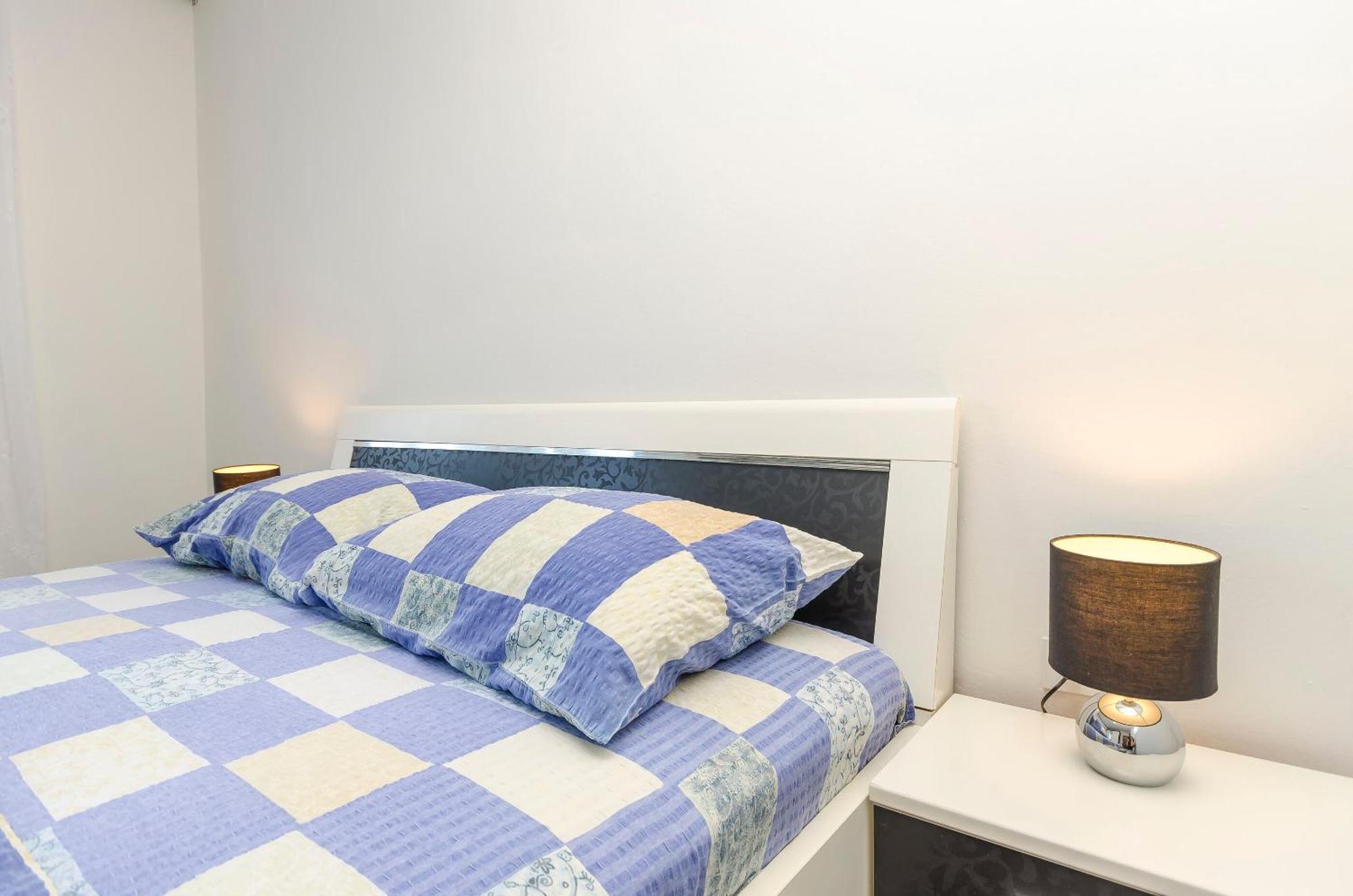 Apartment Branka Тисно Экстерьер фото