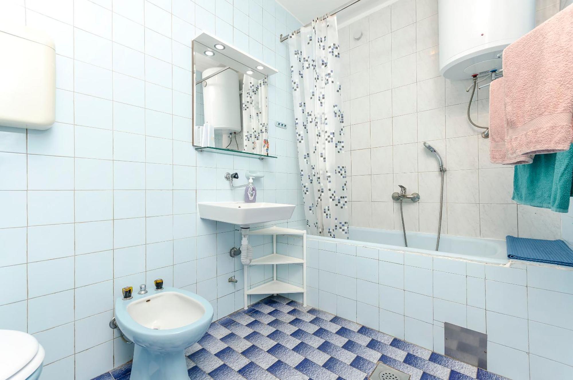 Apartment Branka Тисно Экстерьер фото