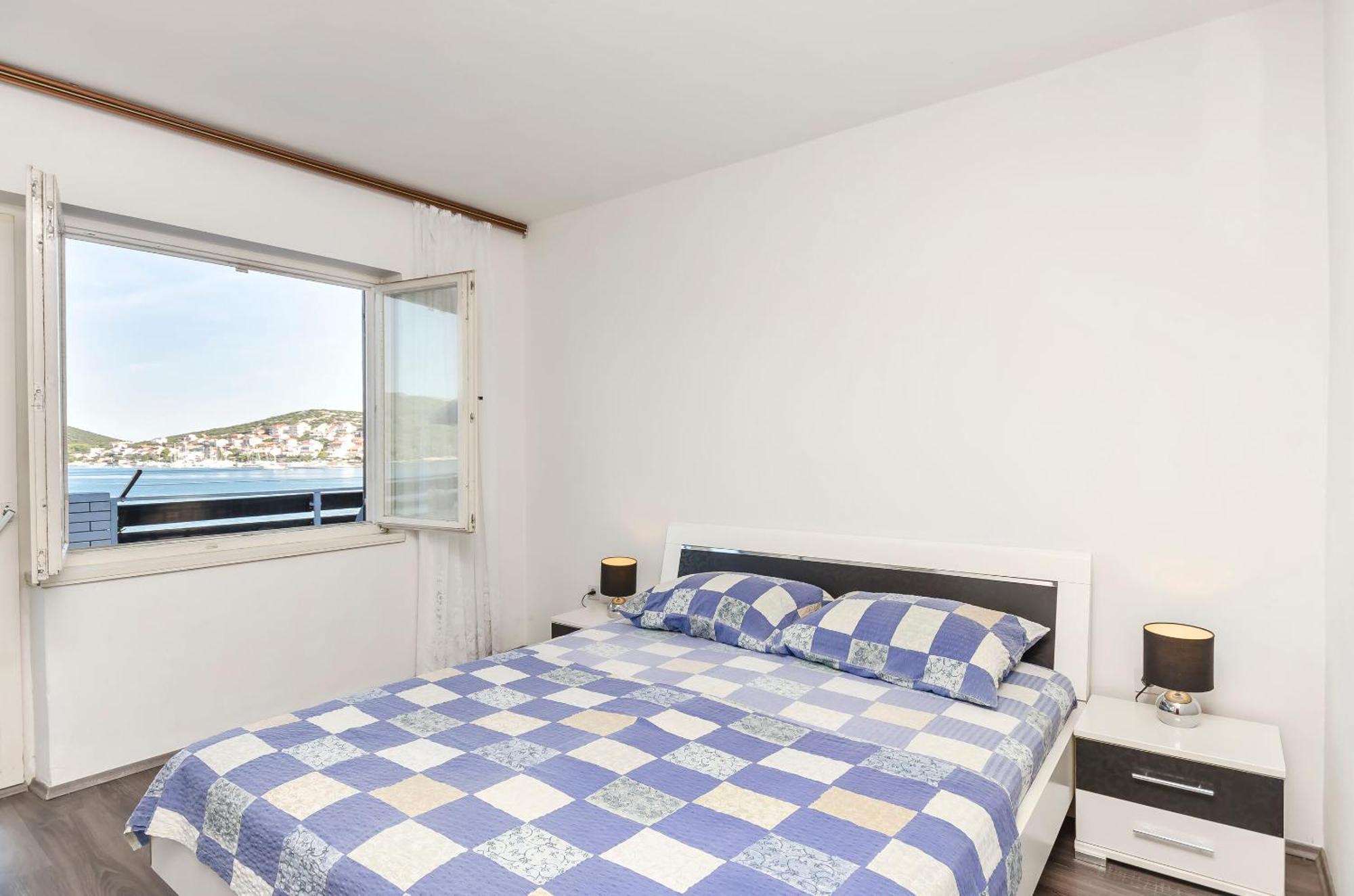Apartment Branka Тисно Экстерьер фото